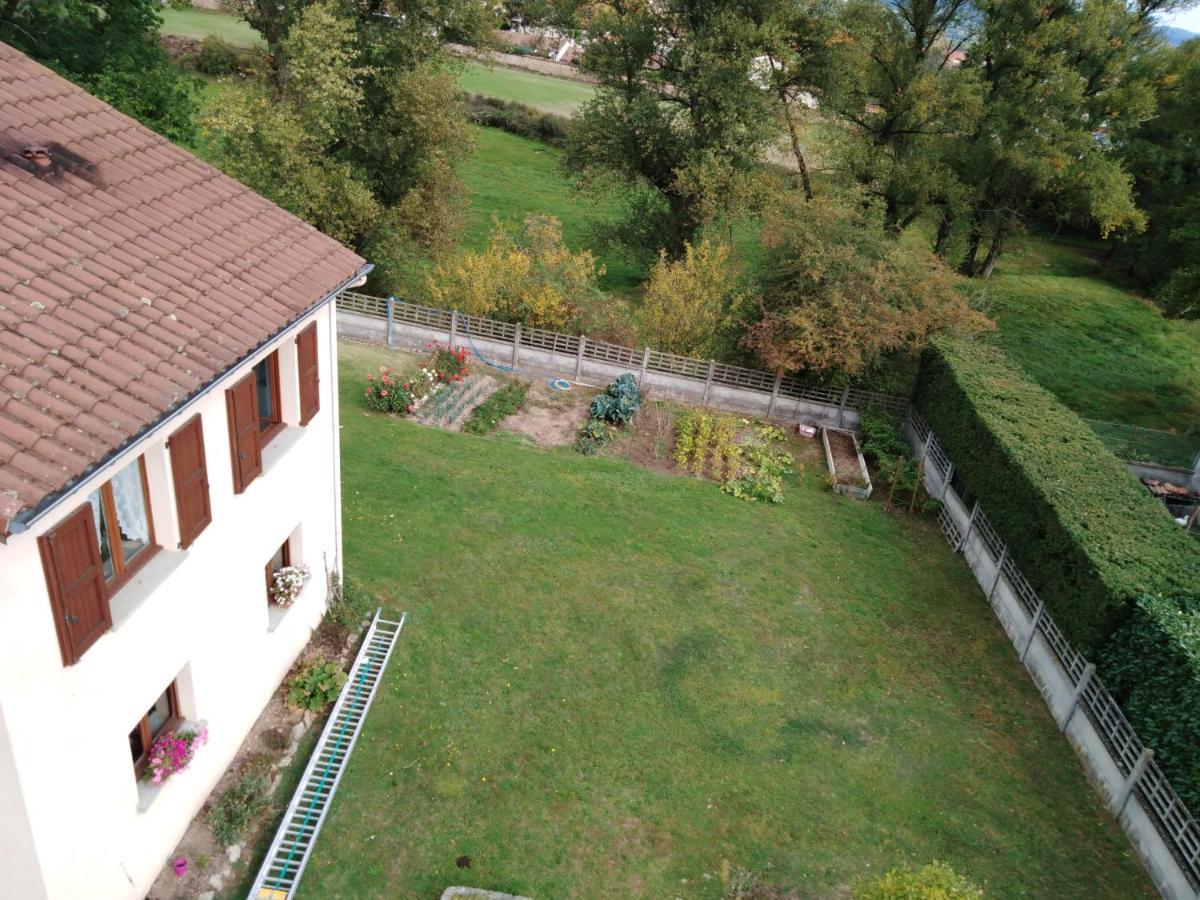 Chambres Des Arrys Bas-en-Basset Buitenkant foto