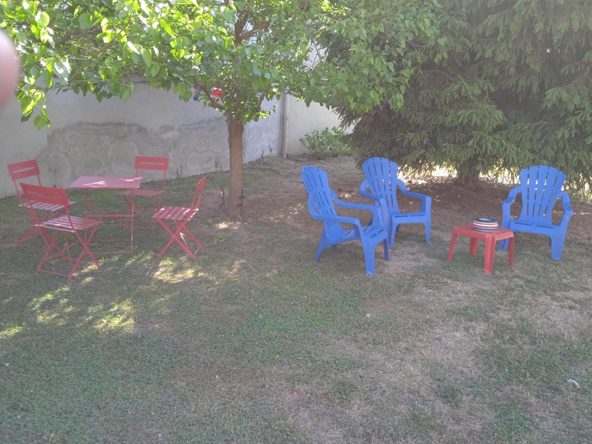 Chambres Des Arrys Bas-en-Basset Buitenkant foto